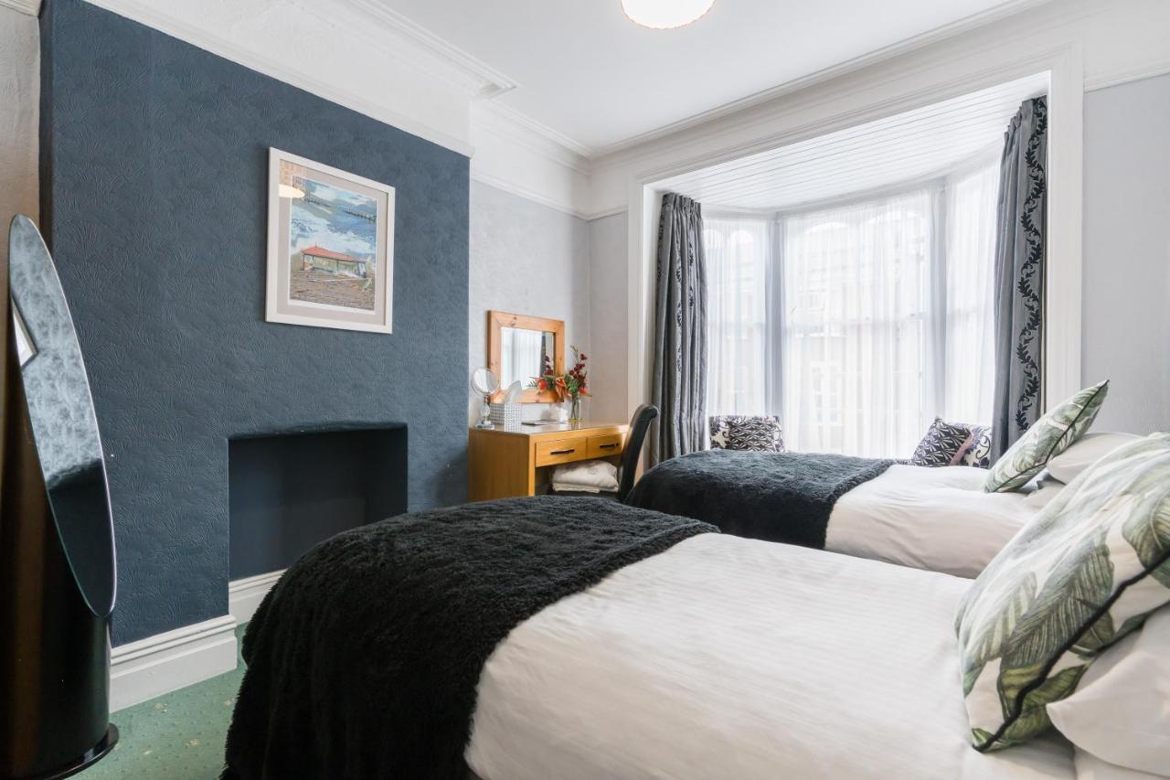 Rooms By Maes Y Mor Town Centre Αμπερίστγουιθ Εξωτερικό φωτογραφία