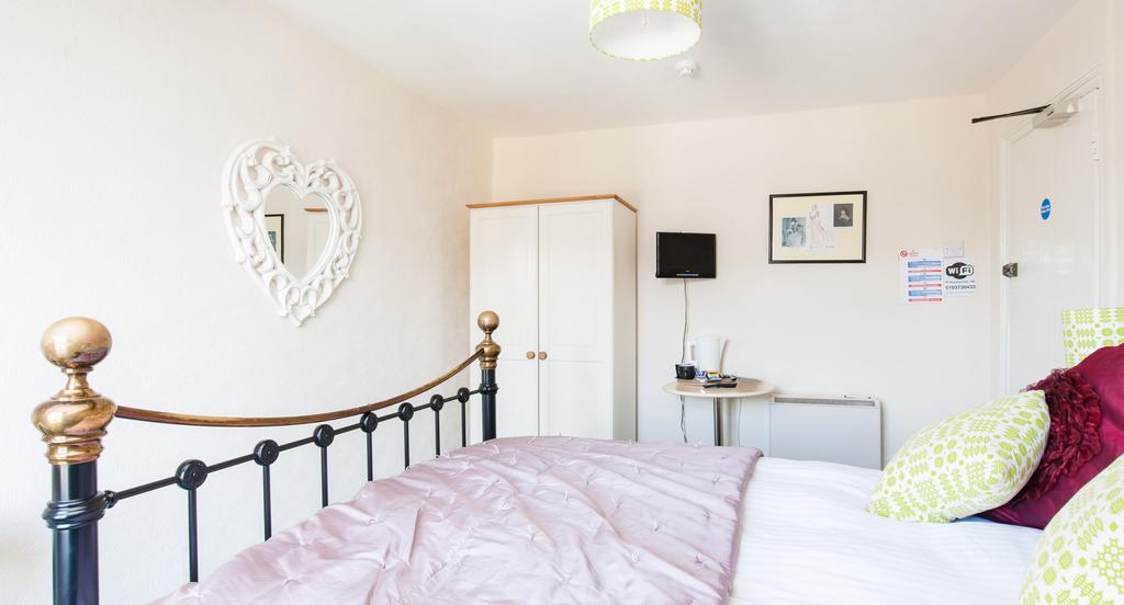 Rooms By Maes Y Mor Town Centre Αμπερίστγουιθ Δωμάτιο φωτογραφία